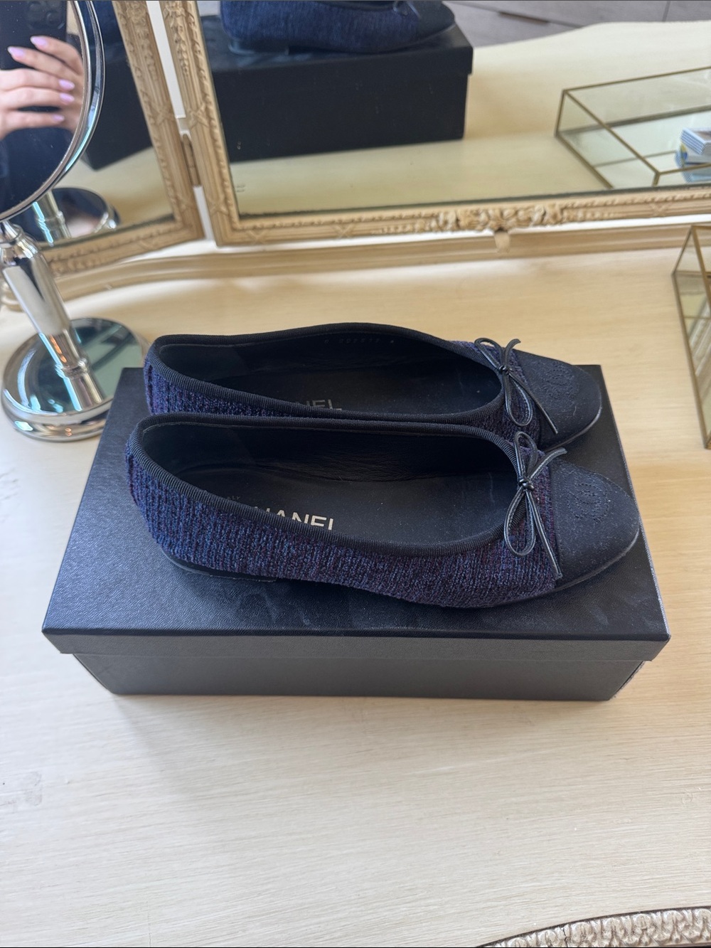 CHANEL Navy Tweed & Black Cap-Toe Ballet Flats - Picture 2 of 6
